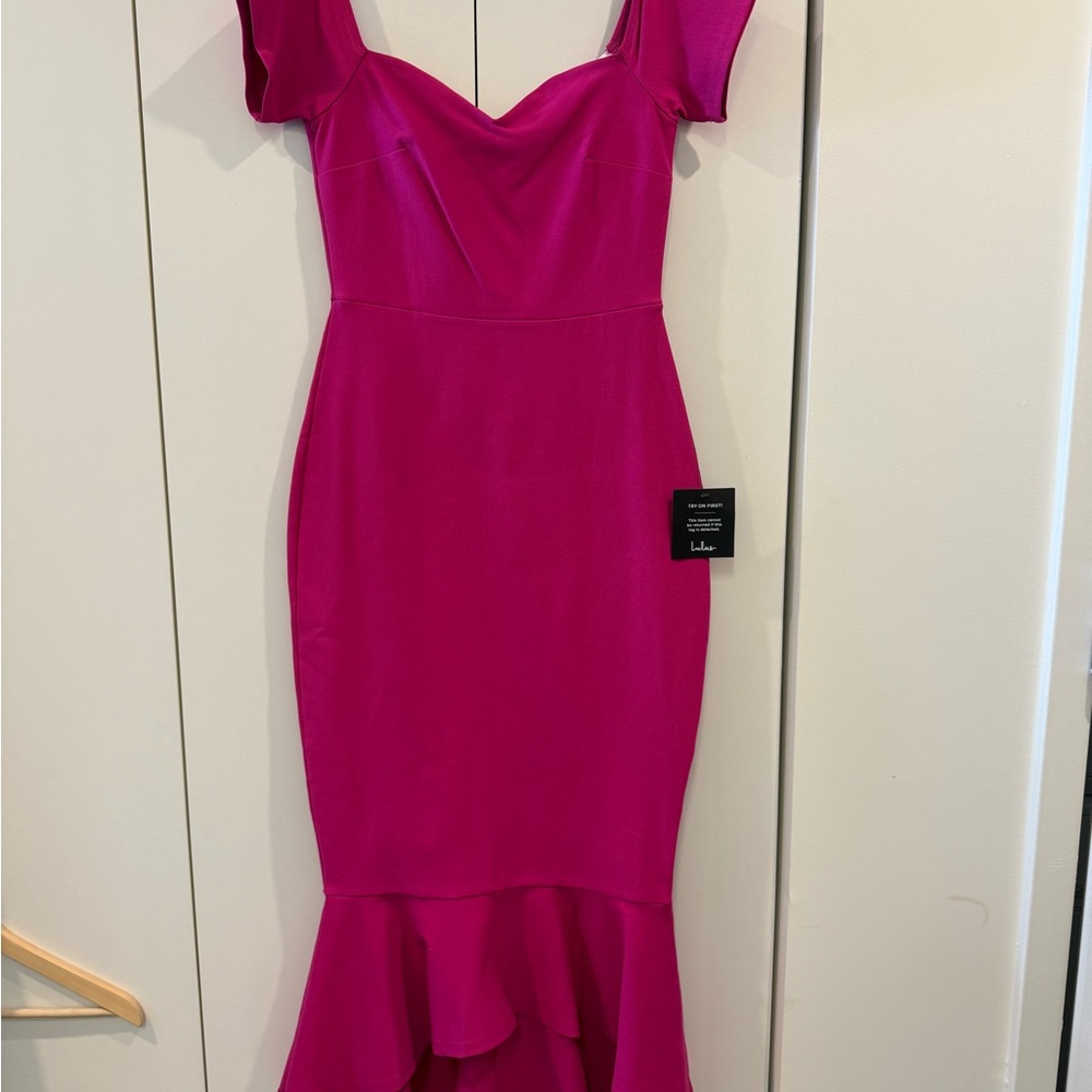 Elegant Pink Off-Shoulder Dress - Picture 4 of 6